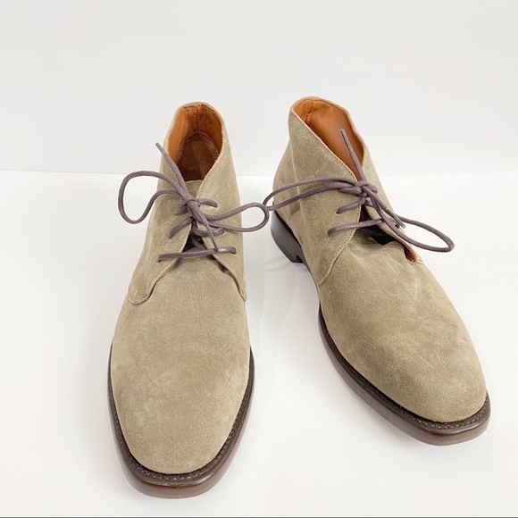 frye suede chukka